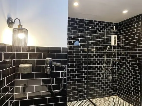 Tek Büyük Yataklı Oda, Özel Banyo