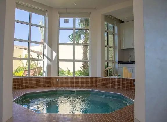 Honeymoon Dağ Evi (Private Jacuzzi)