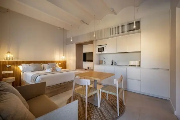 Deluxe Stüdyo Süit