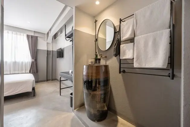 Standard Tek Büyük Yataklı Oda, 1 Büyük (Queen) Boy Yatak, Sigara İçilmez, Özel Banyo