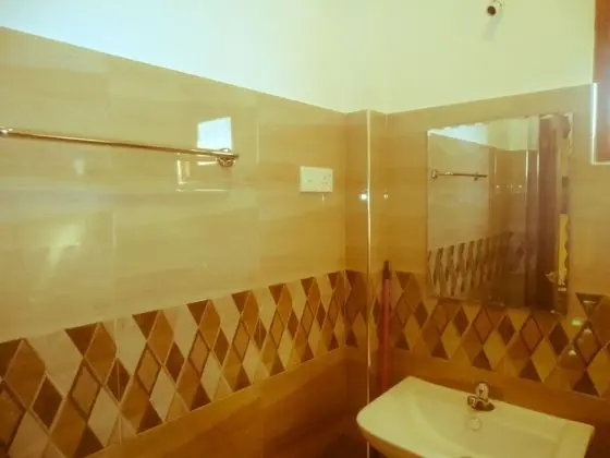 Deluxe Tek Büyük Yataklı Oda, 1 Yatak Odası, Sigara İçilebilir, Bahçe Manzaralı