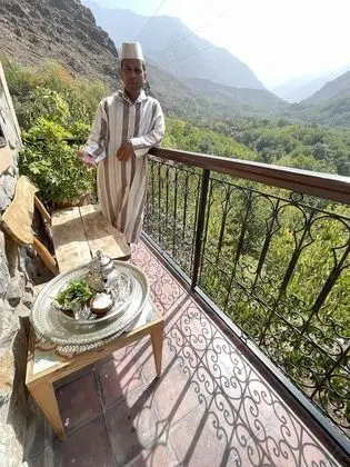 Panoramic Üç Kişilik Oda, 3 Tek Kişilik Yatak, Balkon, Dağ Manzaralı