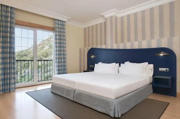 1 Çift ​​kişilik Yatak Mountain View