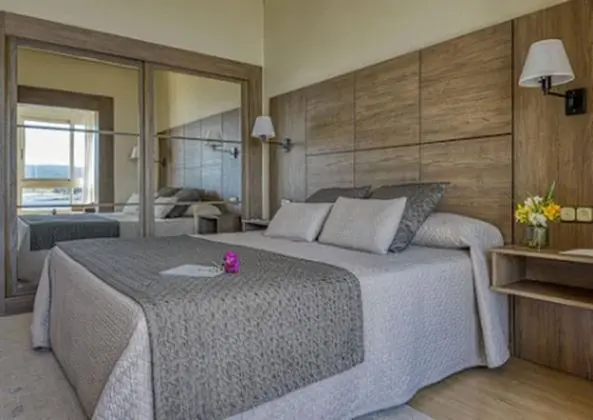 Tek Büyük Yataklı Oda, Deniz Manzaralı