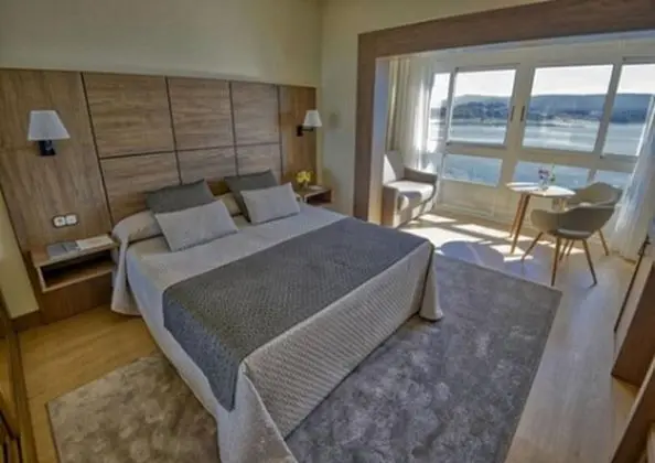 Tek Büyük Yataklı Oda, Deniz Manzaralı