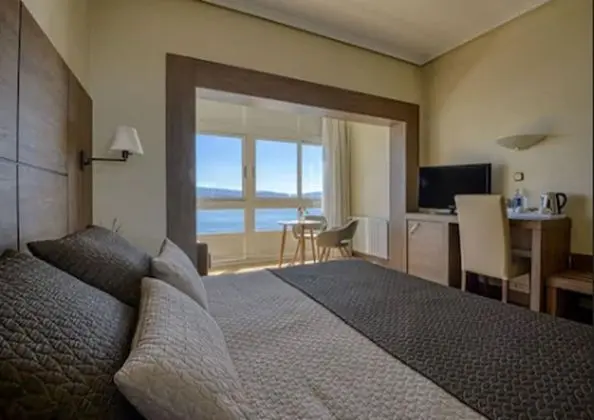 Tek Büyük Yataklı Oda, Deniz Manzaralı (Single Use)
