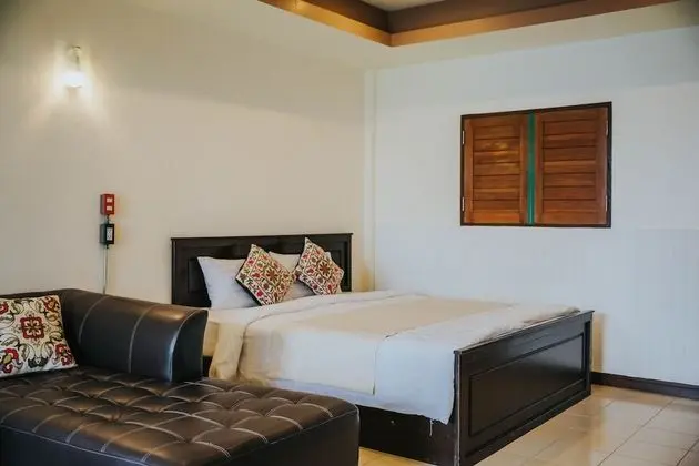 Family Room Seaview