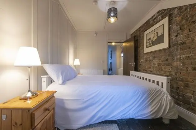 Çatı Katı (Loft), 4 Yatak Odası
