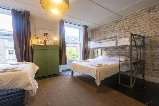 Çatı Katı (Loft), 4 Yatak Odası