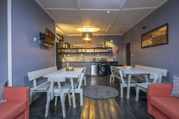 Çatı Katı (Loft), 4 Yatak Odası