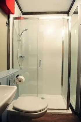 Ev, 4 Yatak Odası (Talbot Coach House)