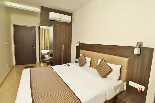 Super Deluxe Room