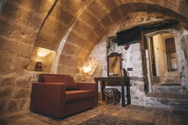 Romantik Taş Oda, Avlu Manzaralı, İç Bahçe veya Teras