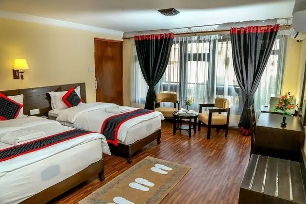 Deluxe Üç Kişilik Oda, Sigara İçilmez