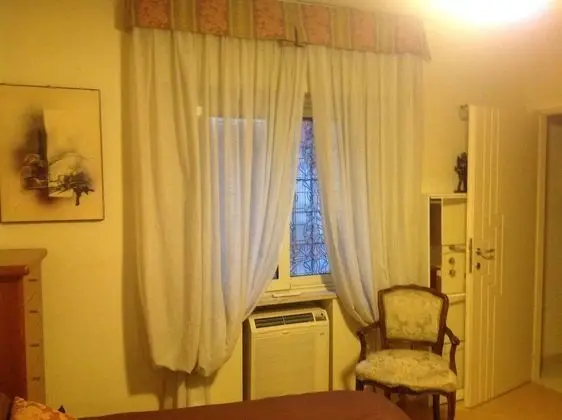 Standard Tek Büyük Yataklı Oda, Özel Banyo, Köşe