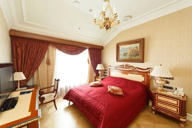 Deluxe Süit, Business Dinlenme Salonu Kullanımı