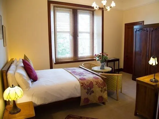 Deluxe Tek Büyük Yataklı Oda, Banyolu/Duşlu