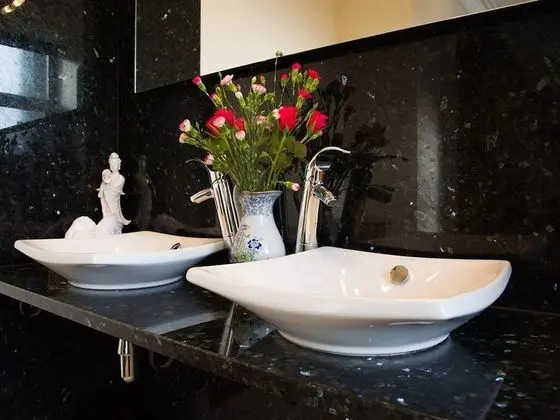Luxury Tek Büyük Yataklı Oda, Banyolu/Duşlu