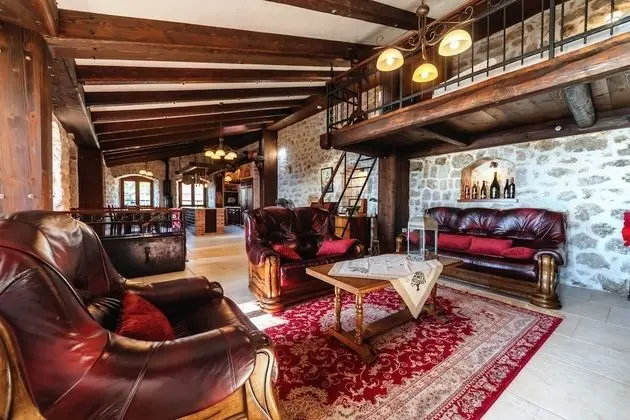 Superior Villa