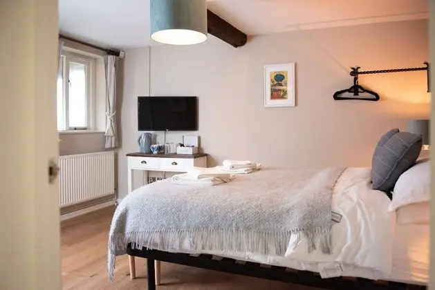 Comfort Tek Büyük Yataklı Oda, Banyolu/Duşlu, Avlu Manzaralı