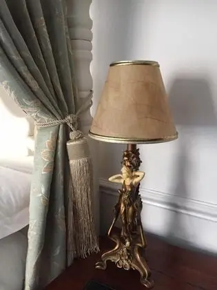 Tek Büyük Yataklı Oda, Banyolu/Duşlu (Room 5 Four Poster)