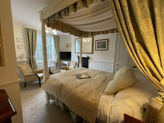 Tek Büyük Yataklı Oda, Banyolu/Duşlu (Room 5 Four Poster)