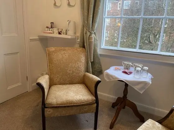 Tek Büyük Yataklı Oda, Banyolu/Duşlu (Room 5 Four Poster)