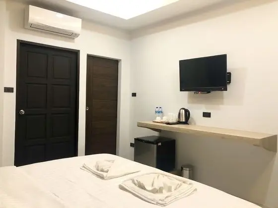 Deluxe Room with Balcony