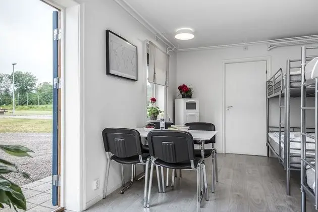 Basic Dört Kişilik Oda, Bahçe Manzaralı