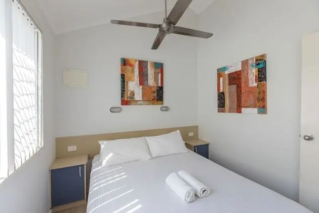 Superior Cabin, 2 Bedrooms, Non Smoking, River View (Waterfront)
