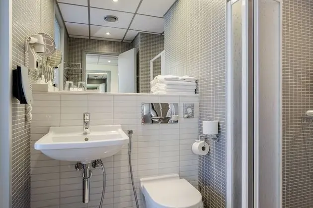 Standard Twin Room with SPA access