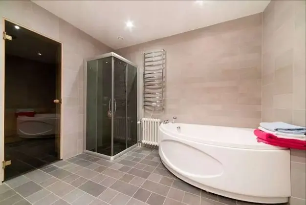 Luxury Apart Daire, 3 Yatak Odası, Sauna (Toom Ruutli 12-11)