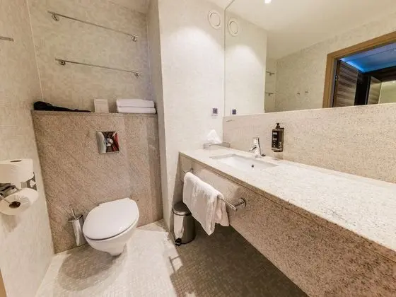 Classic Tek Büyük Yataklı Oda, 1 Çift Kişilik Yatak, Göl Manzaralı