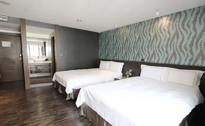 Standard Dört Kişilik Oda, Şehir Manzaralı