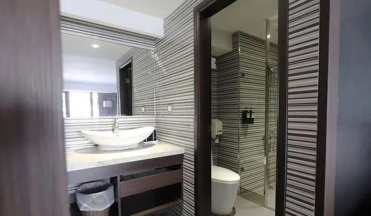 Standard Dört Kişilik Oda, Şehir Manzaralı