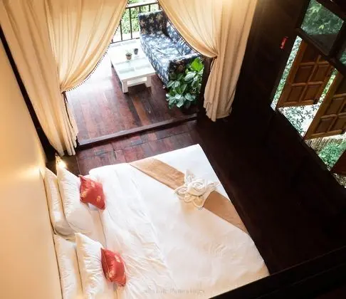 Family Oda, Sigara İçilmez, Tepe Manzaralı