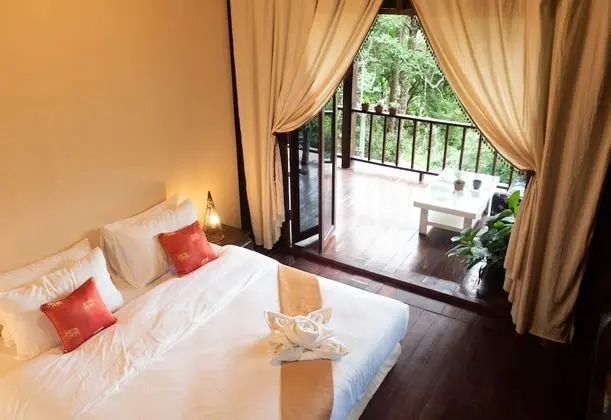 Family Oda, Sigara İçilmez, Tepe Manzaralı