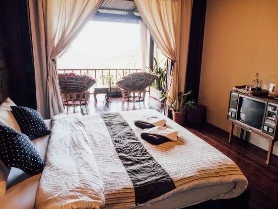 Family Oda, Sigara İçilmez, Tepe Manzaralı