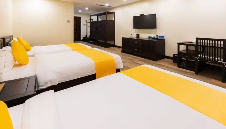 Deluxe Üç Kişilik Oda