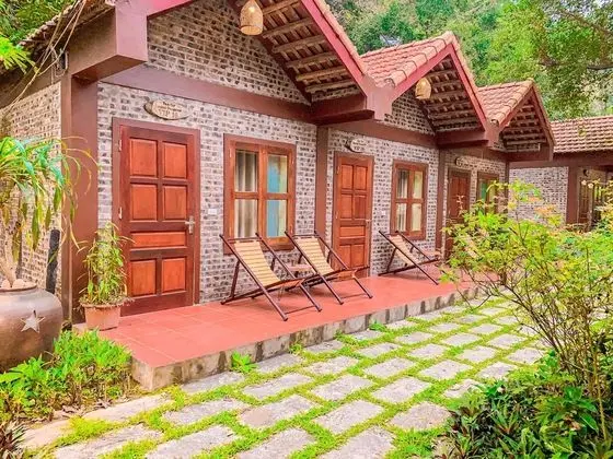 Tek Büyük Yataklı Oda, Dağ Manzaralı (Bungalow)