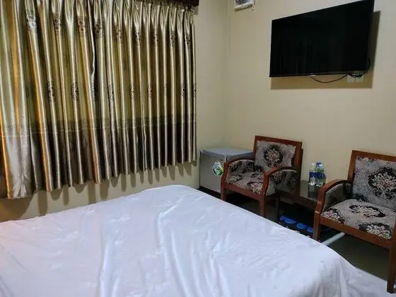 Standard Tek Büyük Yataklı Oda