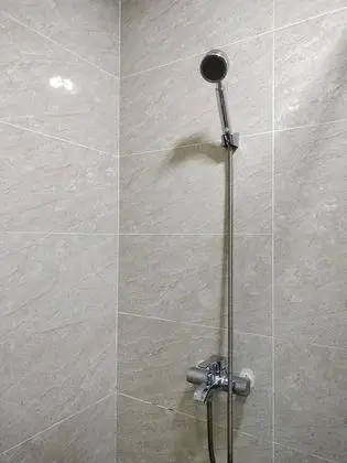 Üç Kişilik Oda
