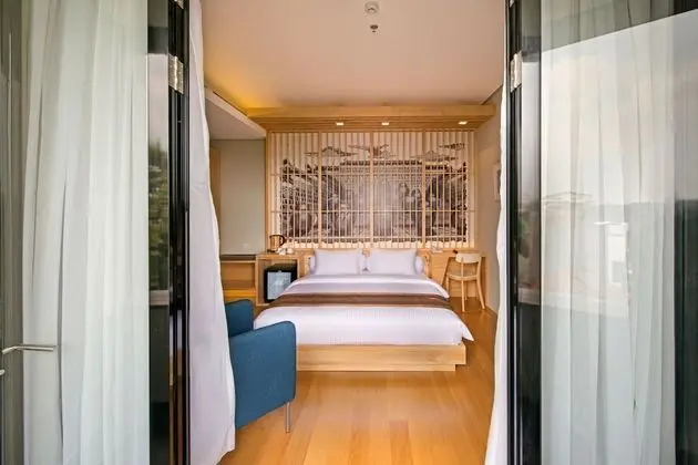 Deluxe Oda, Balkon