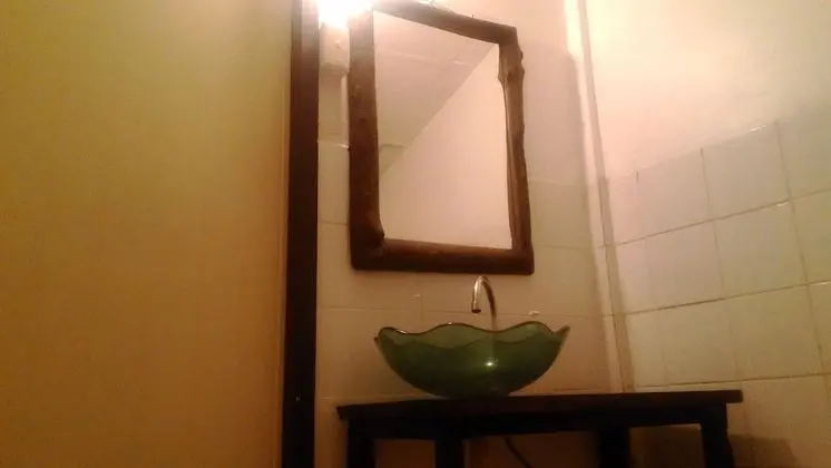 Standard Üç Kişilik Oda, Ortak Banyo