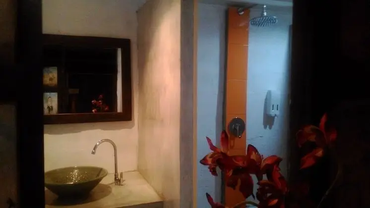 Standard Üç Kişilik Oda, Ortak Banyo