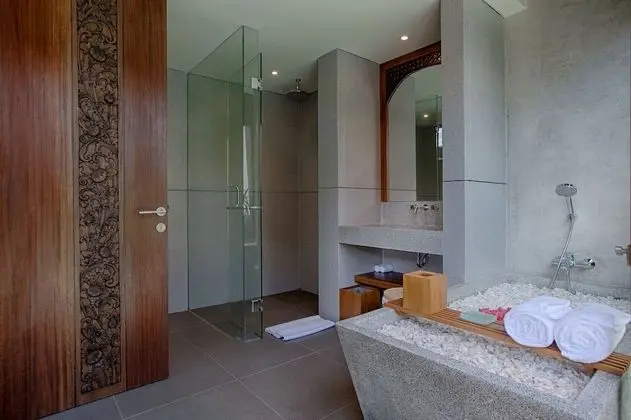 Grand Villa, 2 Yatak Odası, Kişiye Özel Havuzlu