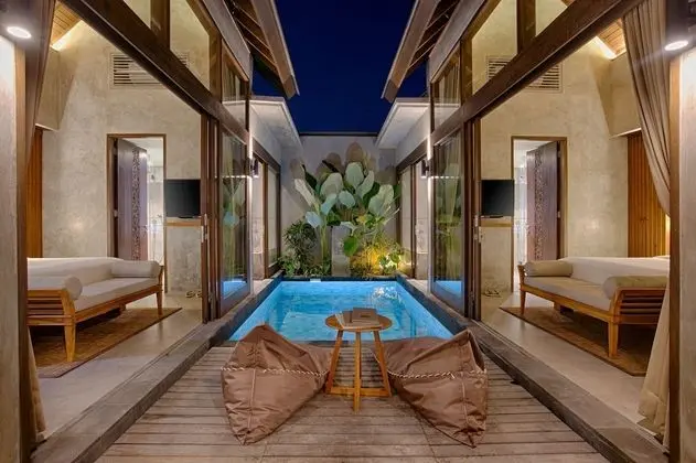 Grand Villa, 2 Yatak Odası, Kişiye Özel Havuzlu