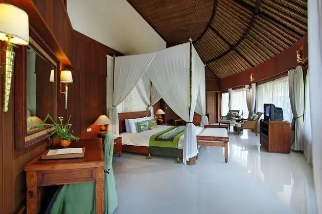 Oda, Avlu Manzaralı