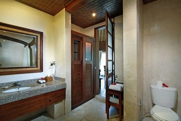 Oda, Avlu Manzaralı