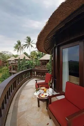 Oda, Lagün Manzaralı